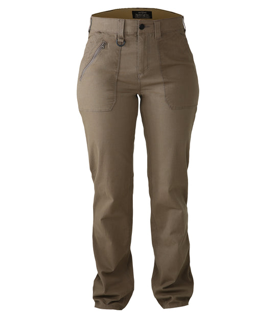 Women’s Tug-Free Nailhead Performance Pant